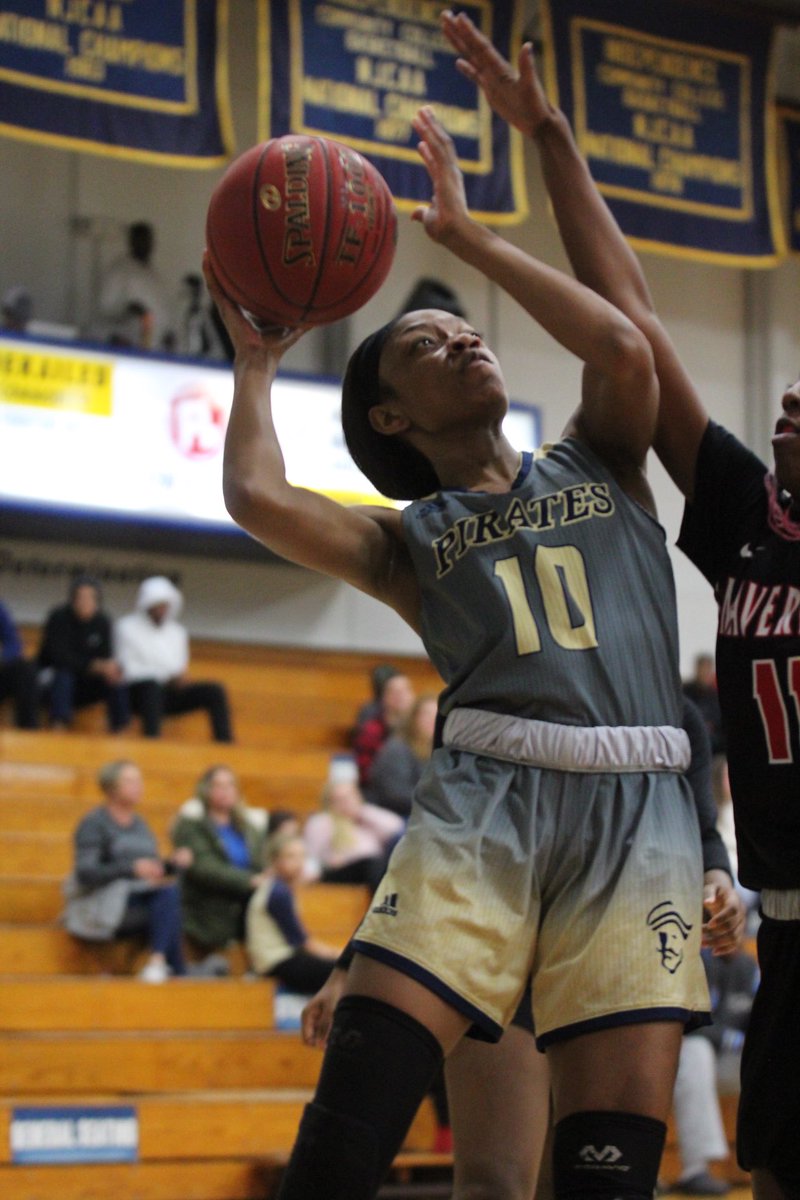 Fatarah Kinnard (10) goes up for a lay up during the game against Northwest Tech. Photo by: Nick Dailey